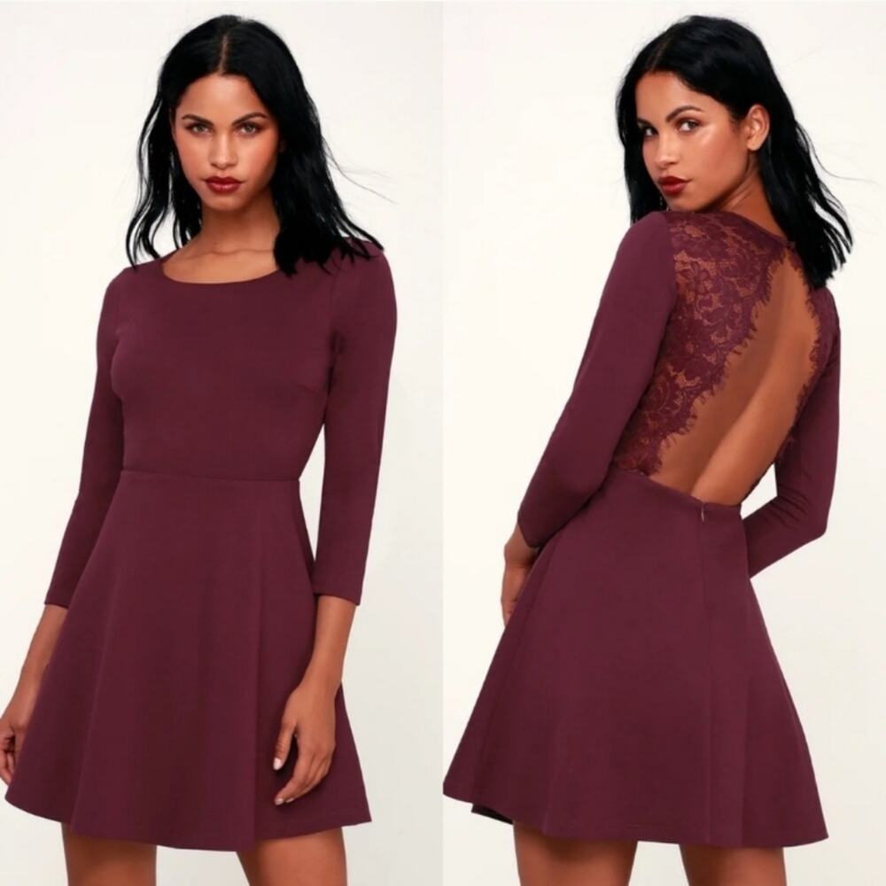 NWT Lulu's Felicity Backless Lace Skater Mini Dress Purple Plum size Medium